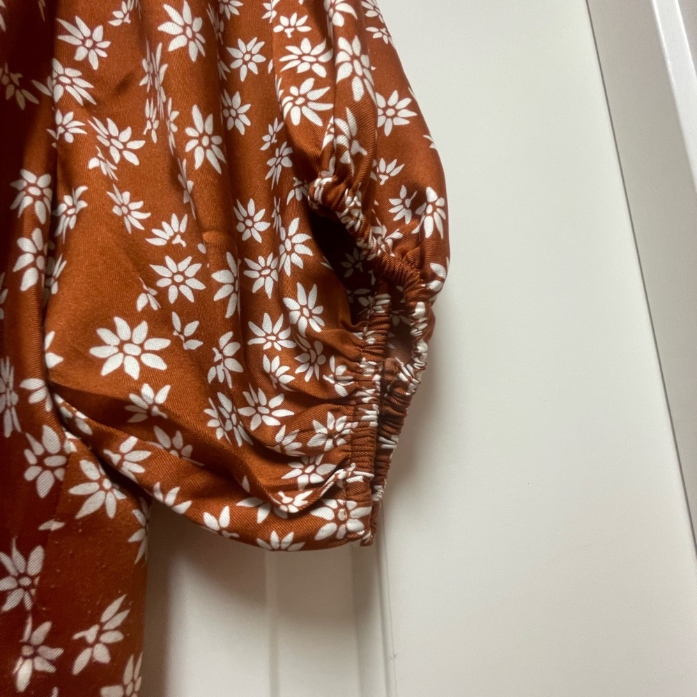 LOFT Women's Brown Rust Floral Blouse - Picture 6 of 7